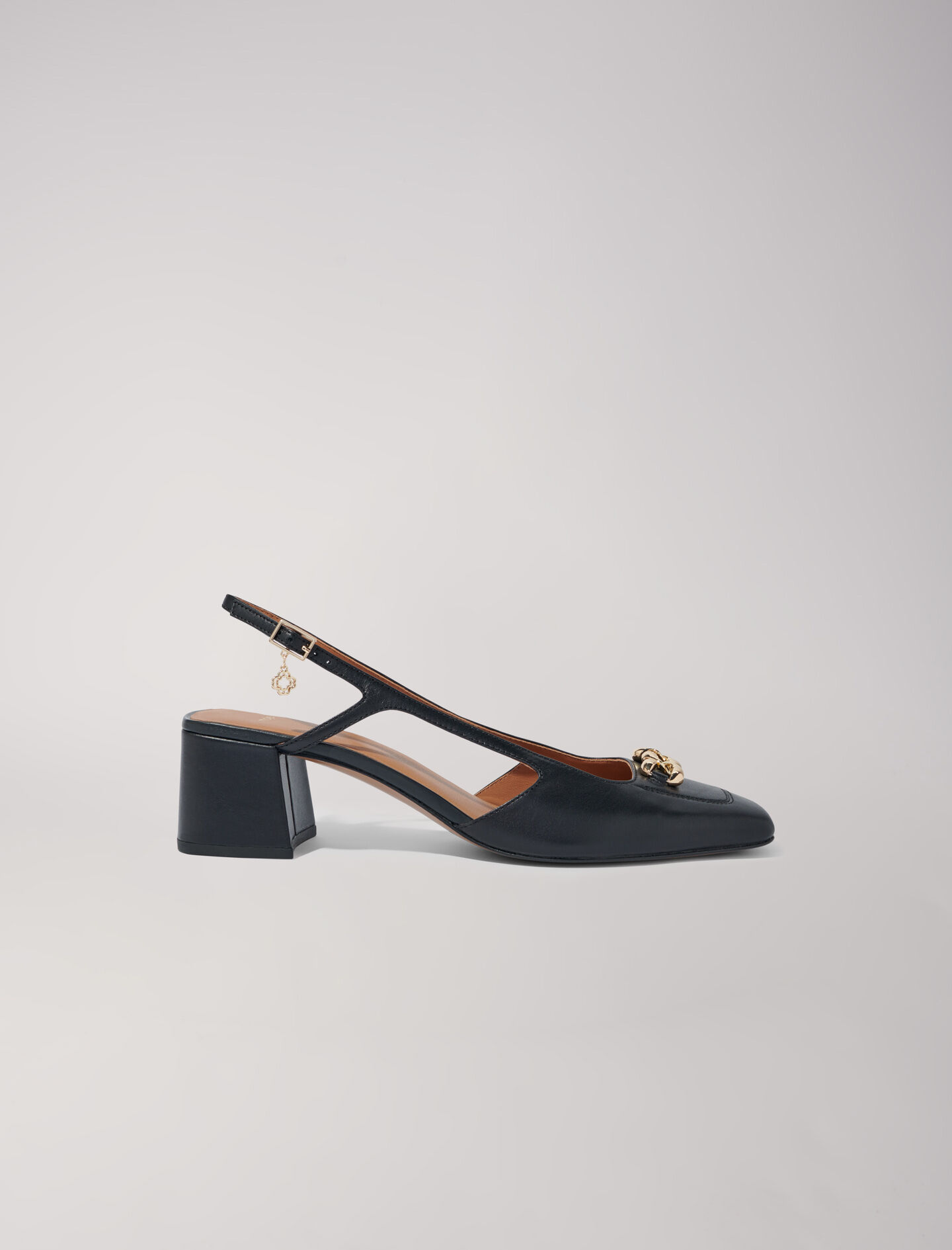 Square toe leather pumps