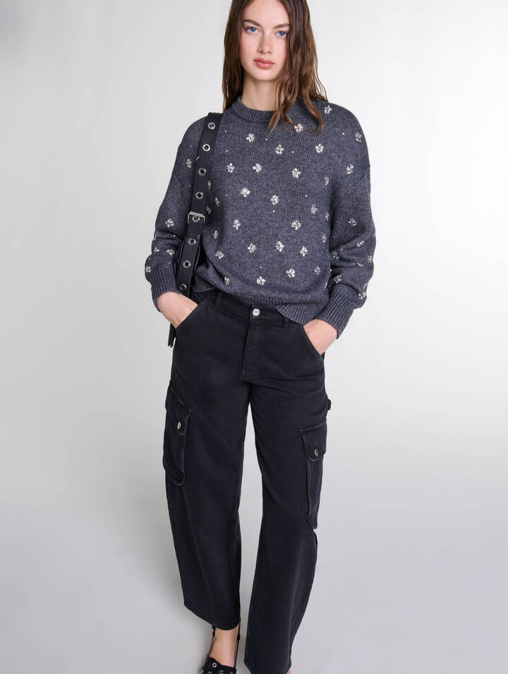 Knitted jumper with rhinestones
