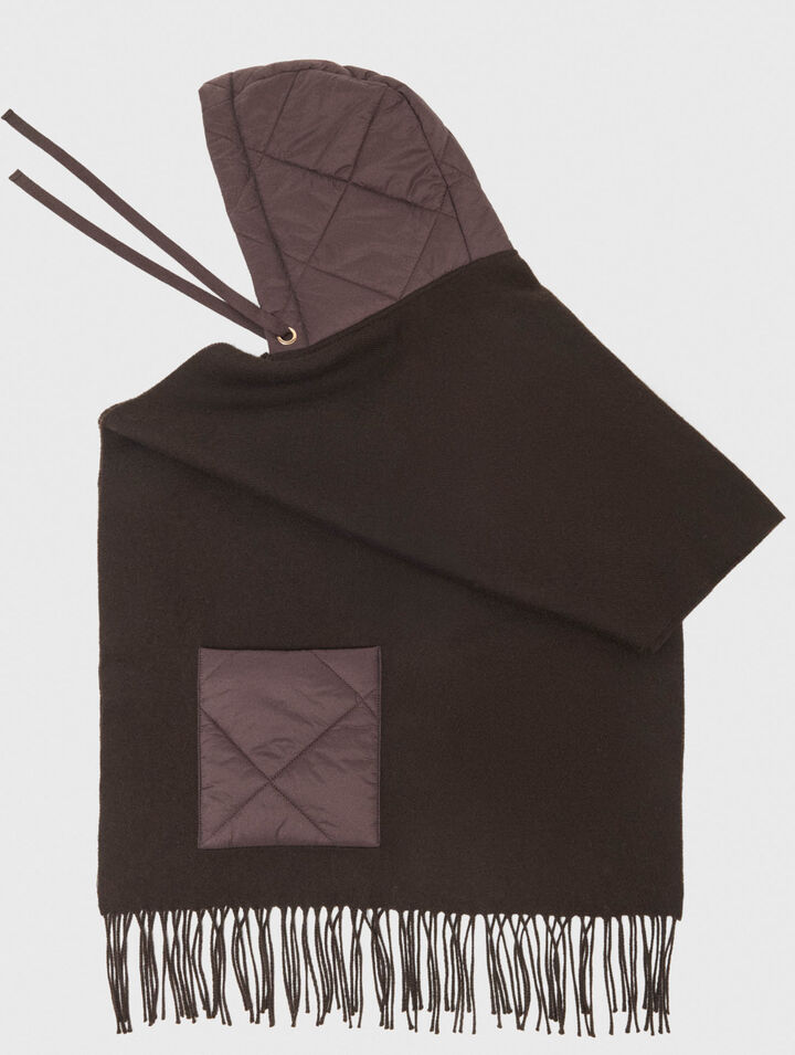 Hooded wool scarf