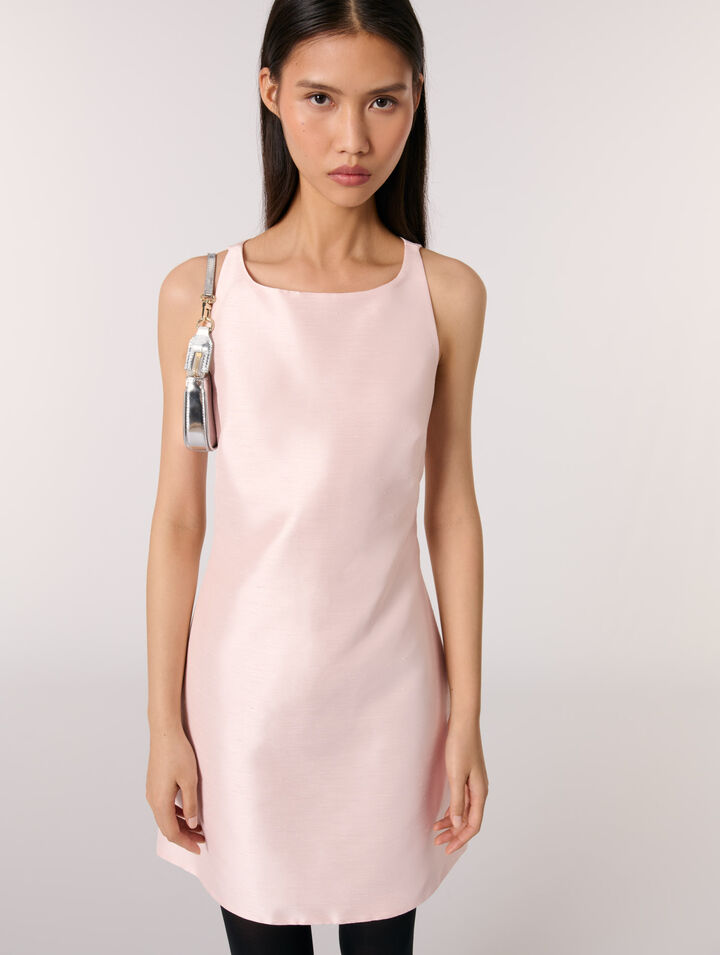 Backless dress