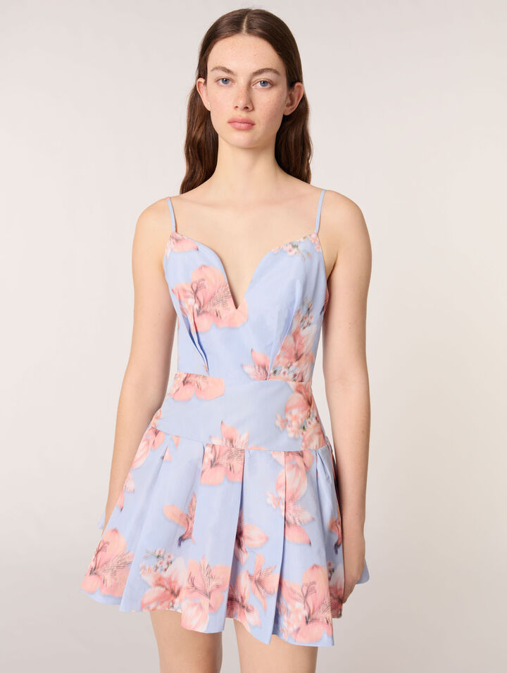 Short patterned taffeta dress