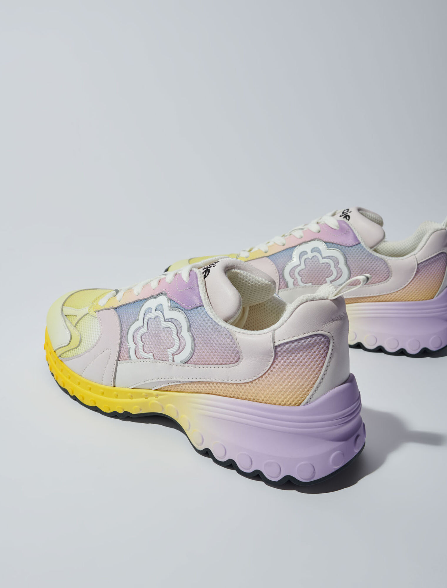 M Sneakers Gradient