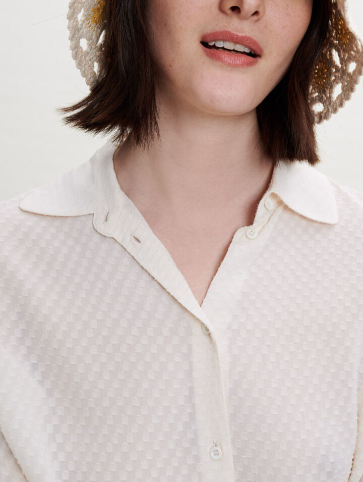 Loose-fitting shirt dress