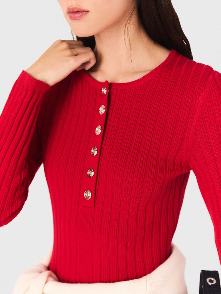 Knit dress with flared skirt