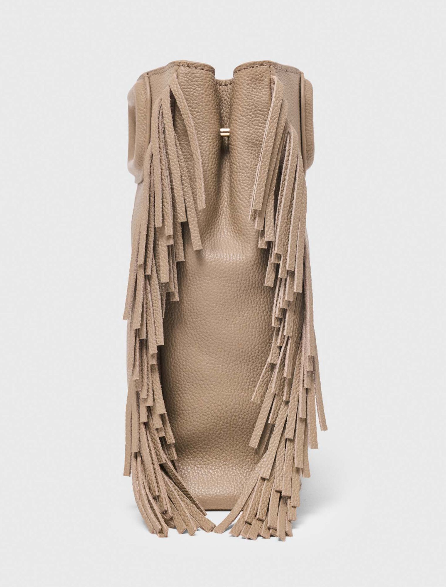 Grained leather M bag