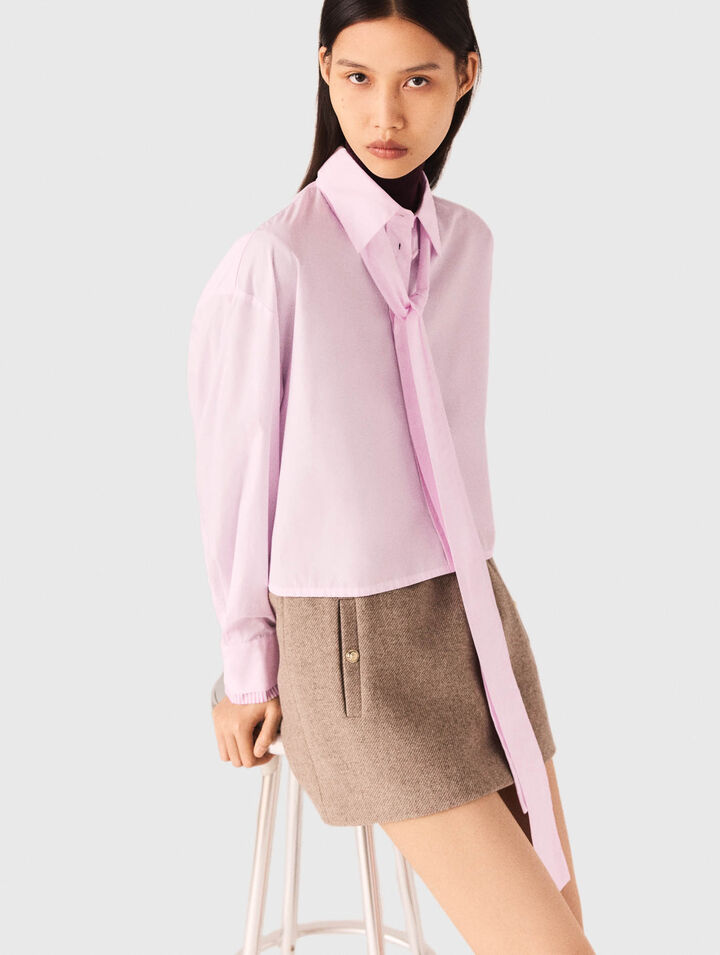 Short shirt with pussy bow