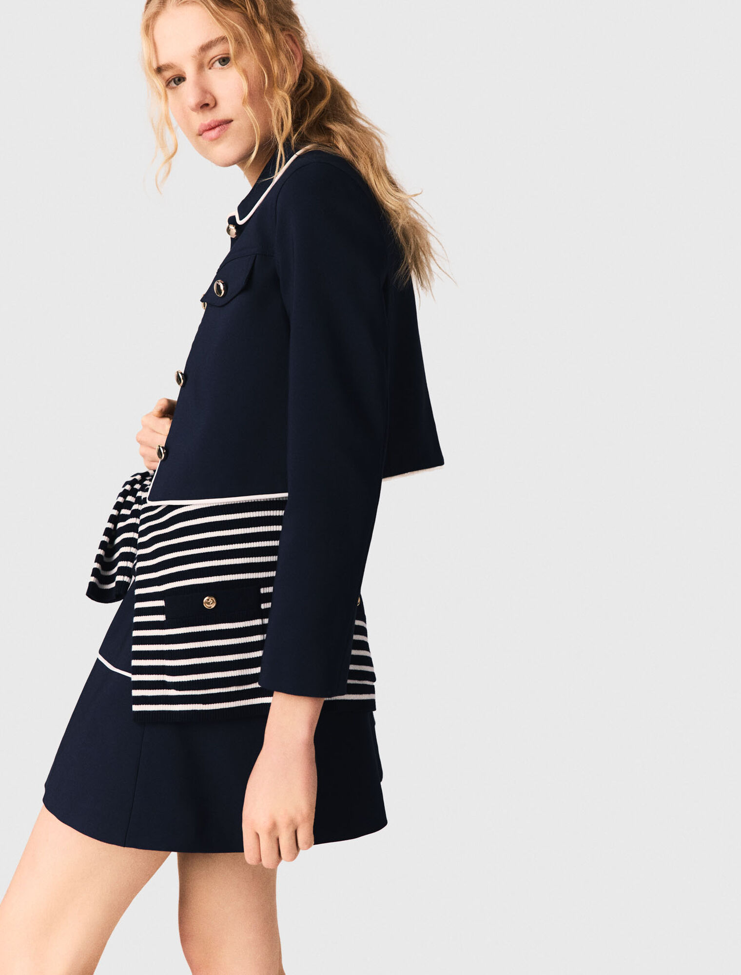 Short jacket with contrast trim