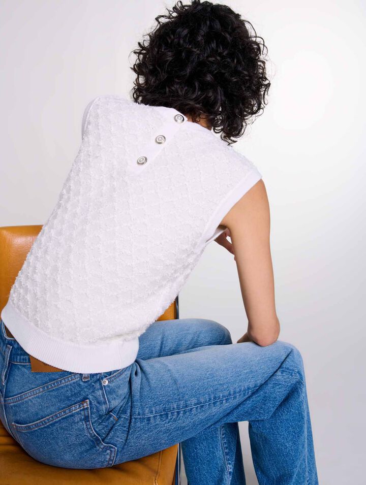 Sleeveless knit jumper