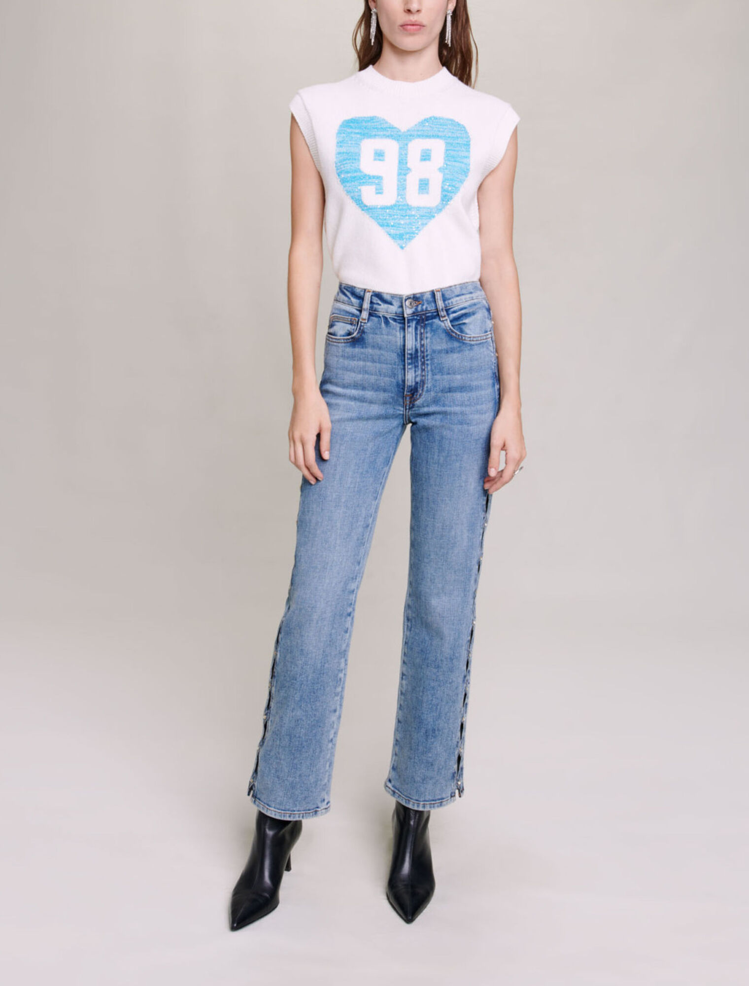 Sleeveless heart jumper