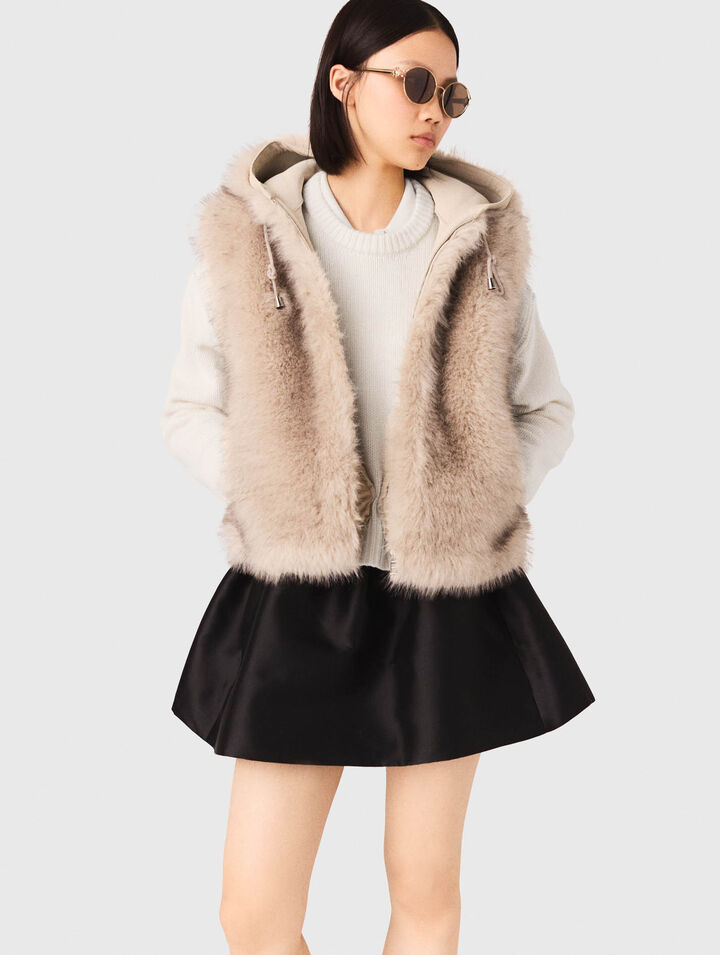 Short faux fur jacket