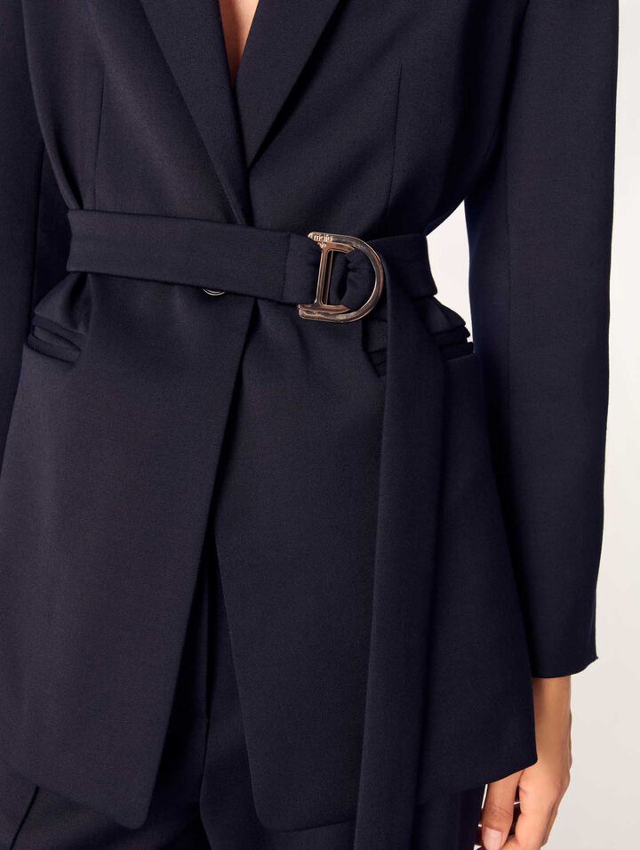 Suit jacket with pleated back