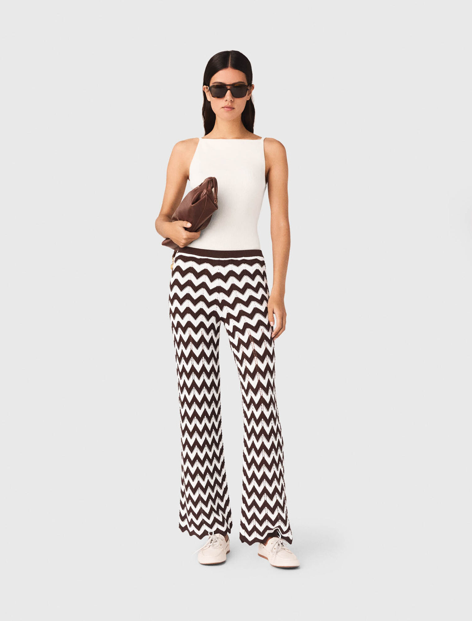 Zigzag crochet trousers
