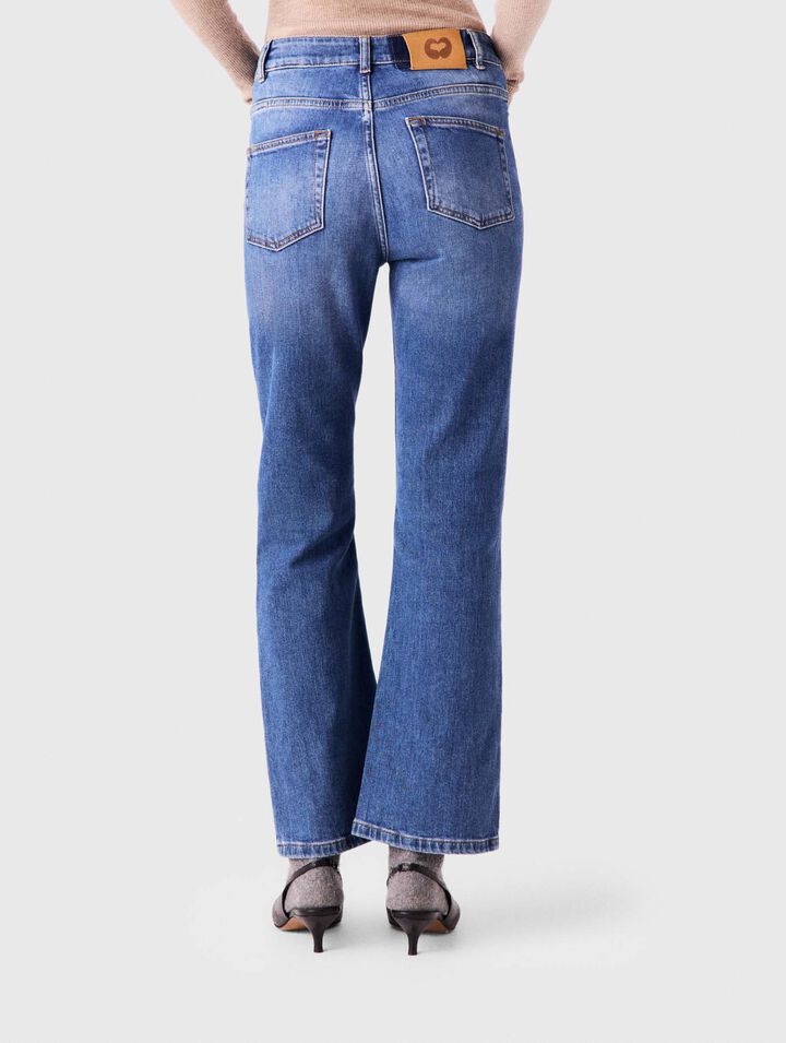 Denim jeans with pockets