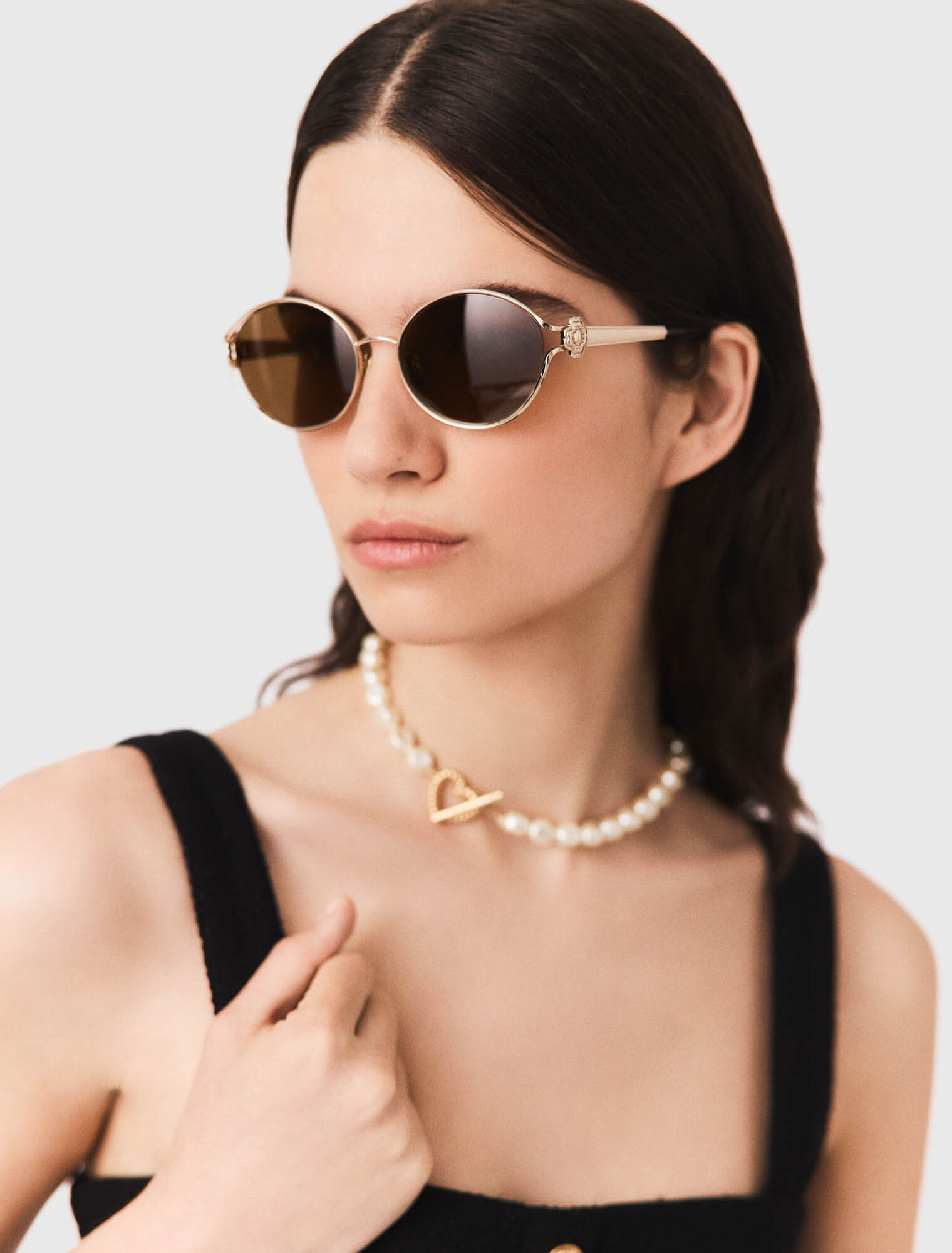 Round sunglasses