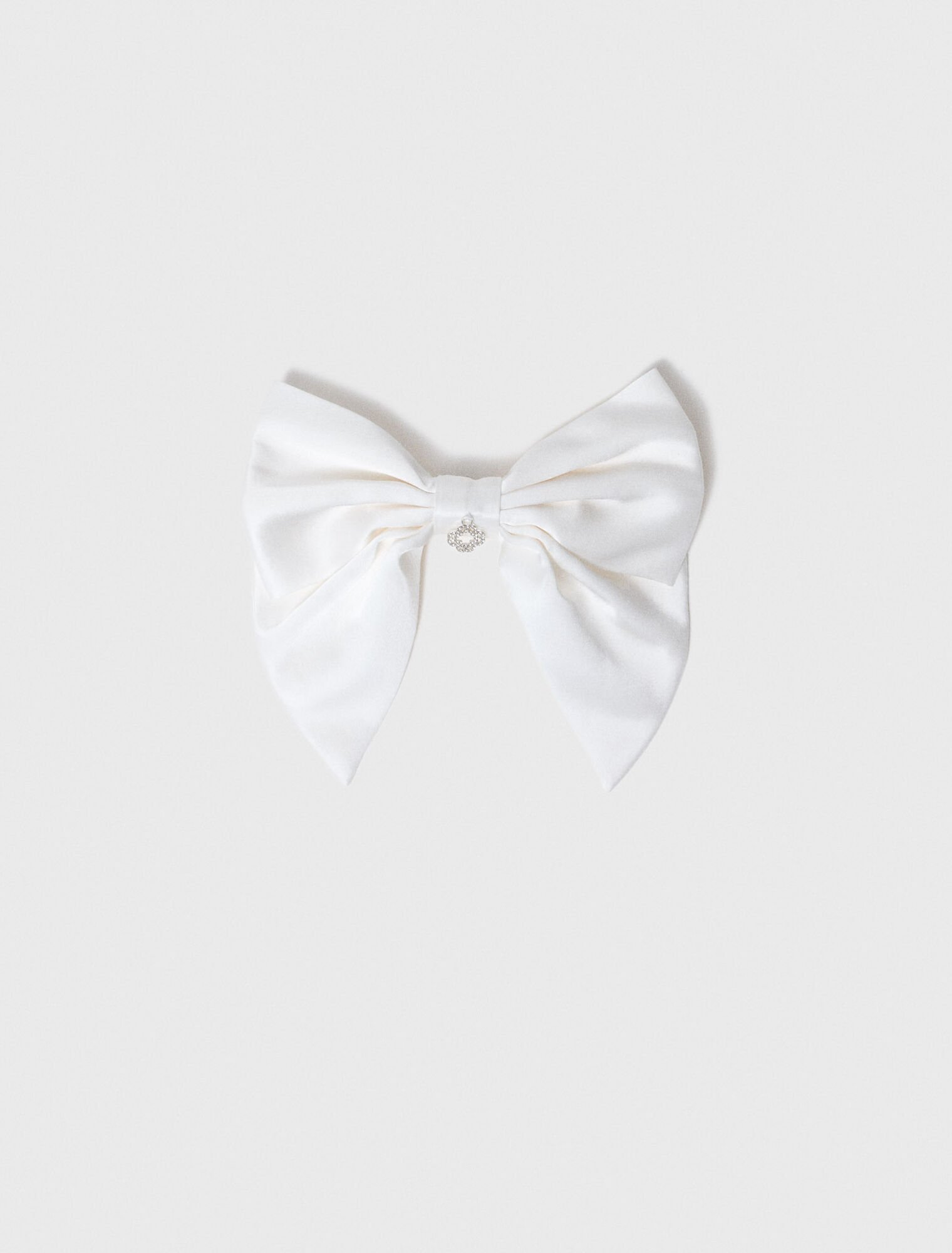 Satin-effect bow barrette