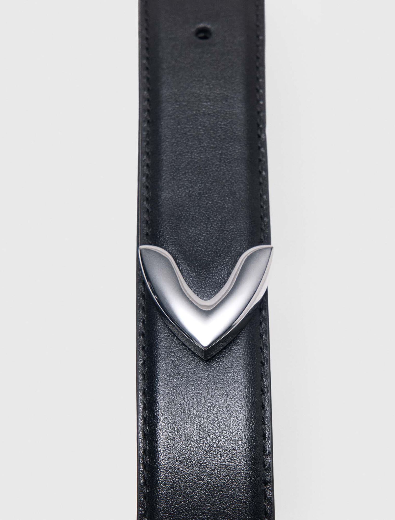Smooth leather belt