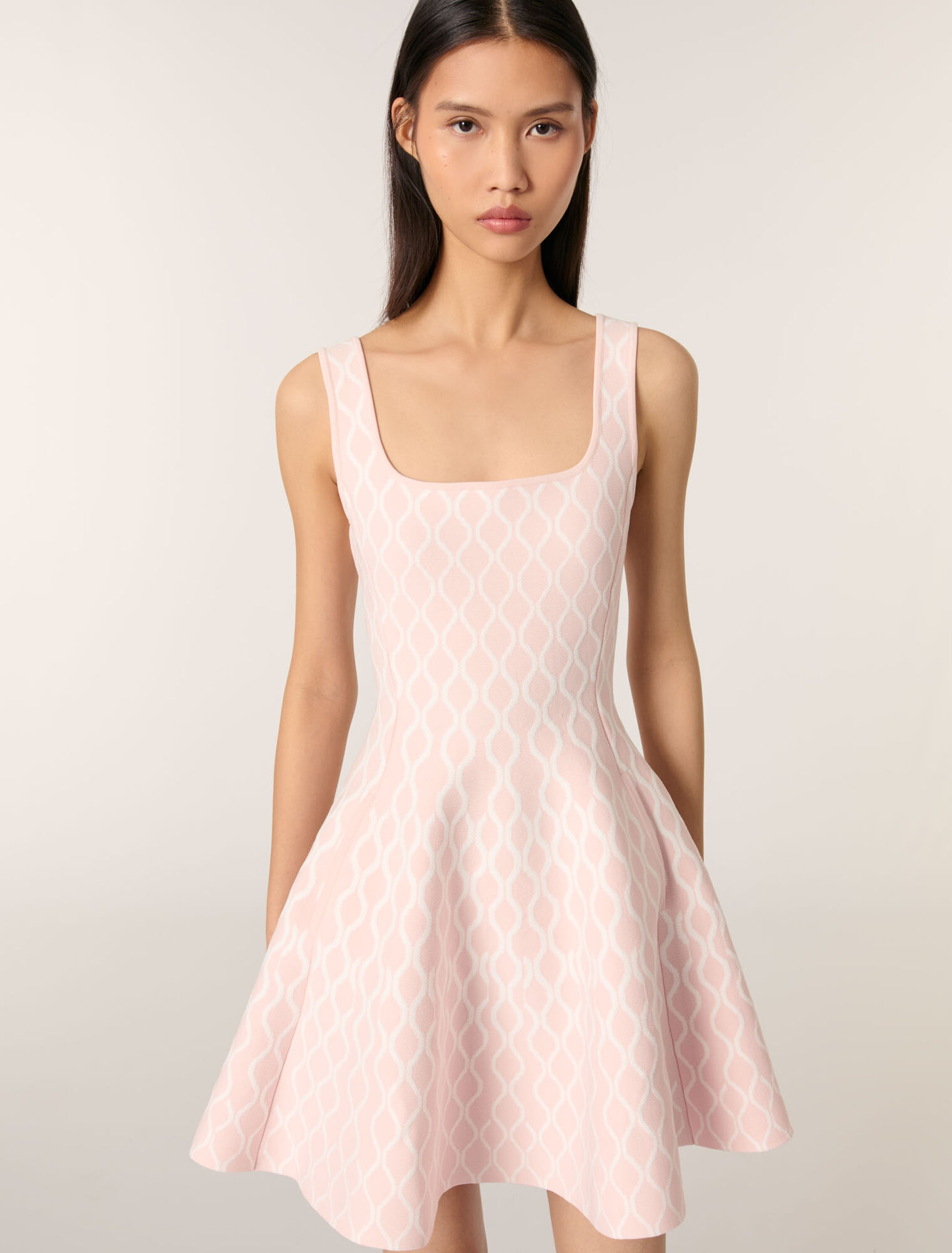 Short jacquard knit dress