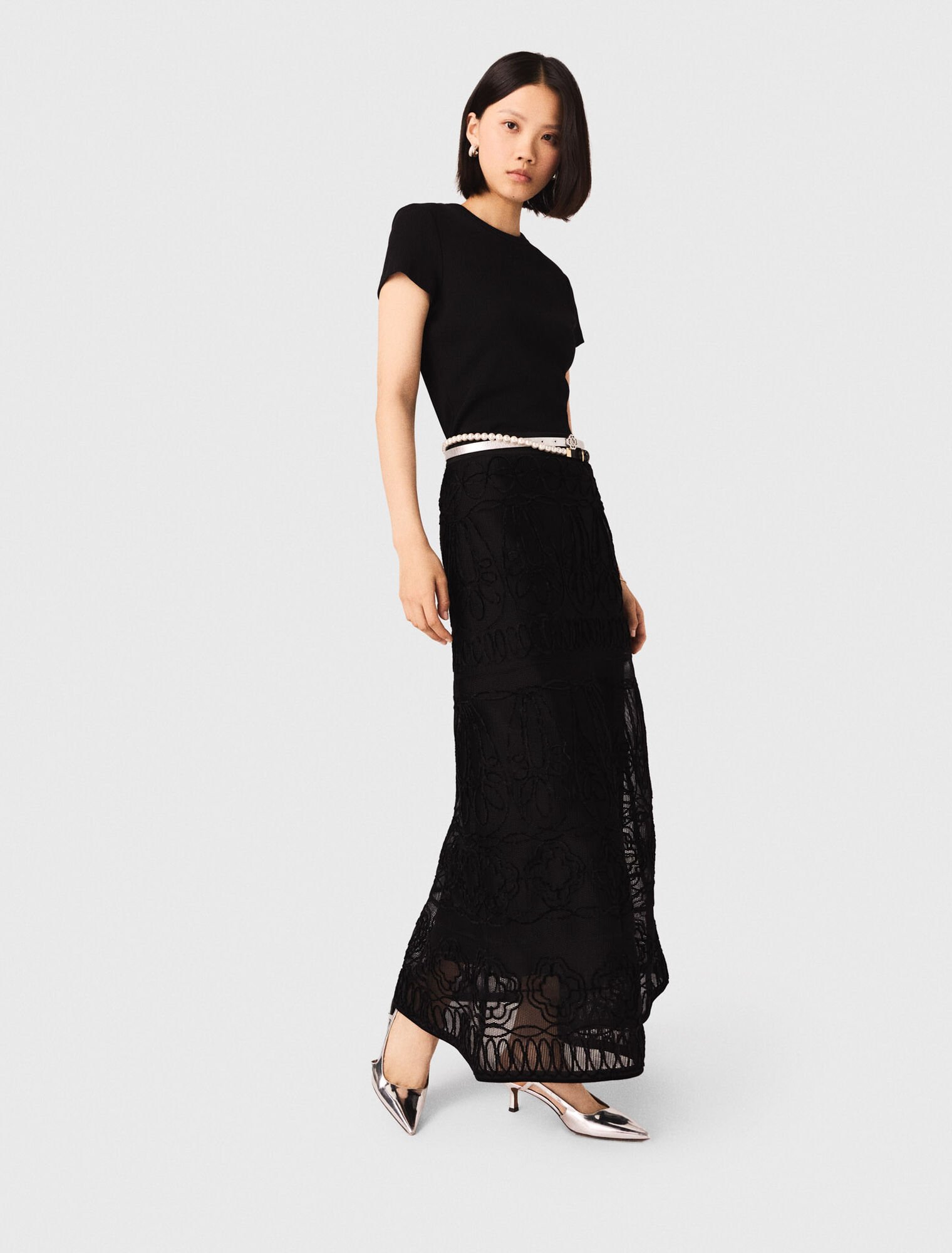 Embroidered basket-weave knit skirt