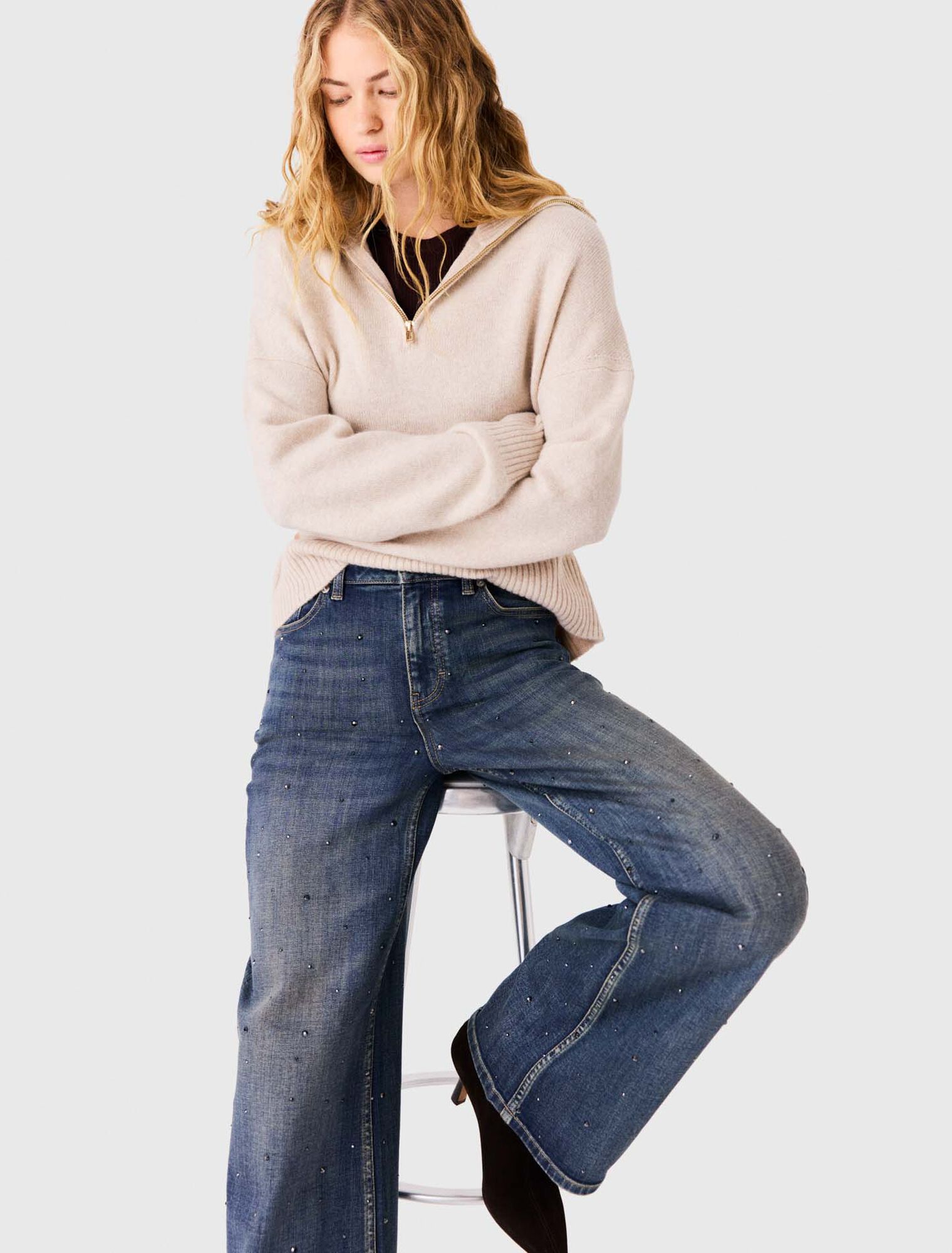 Wide-leg rhinestone jeans