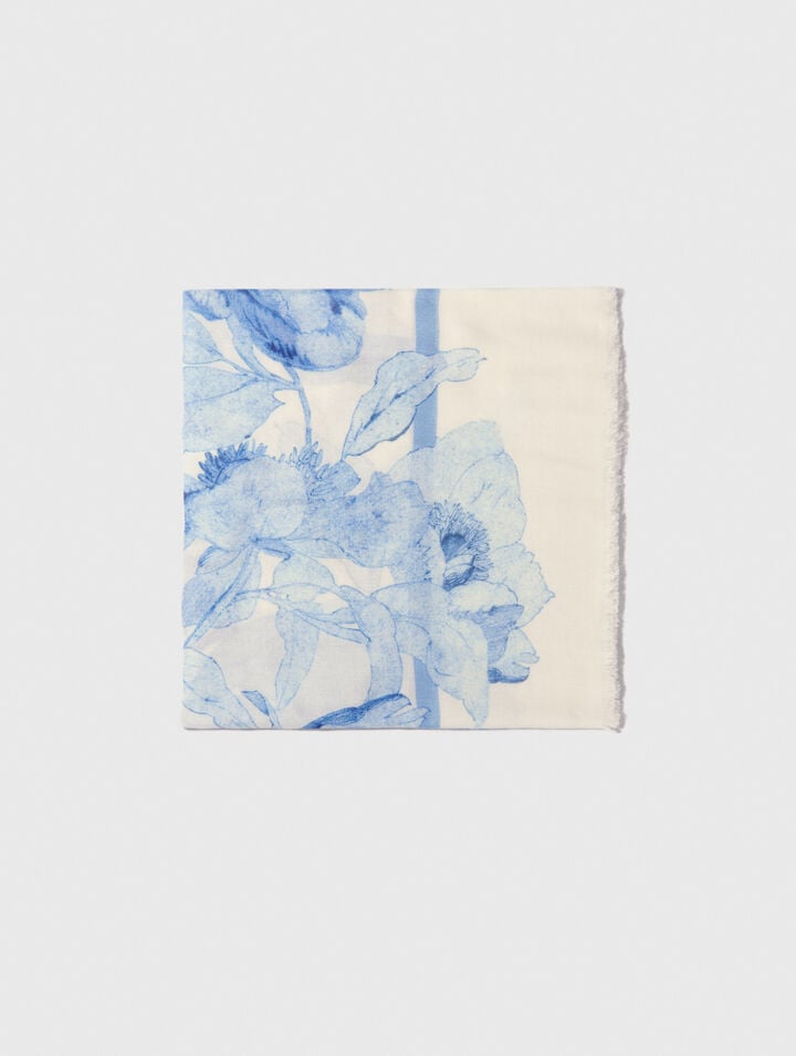 140x140 Watercolour theme shawl