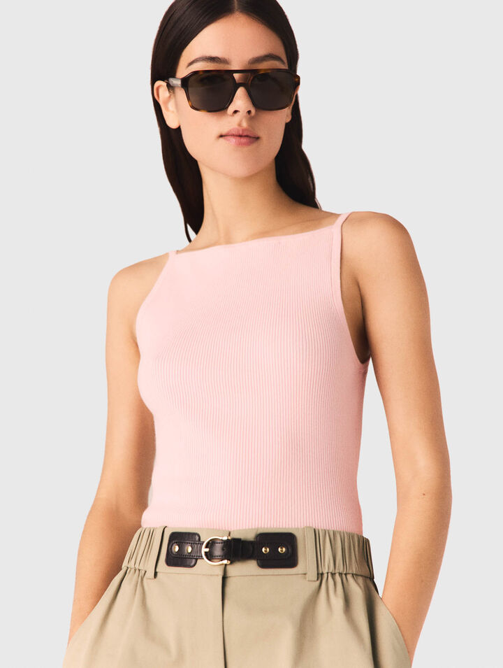 High straight-neck top