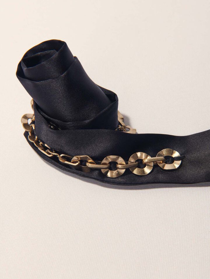 Twill with chain