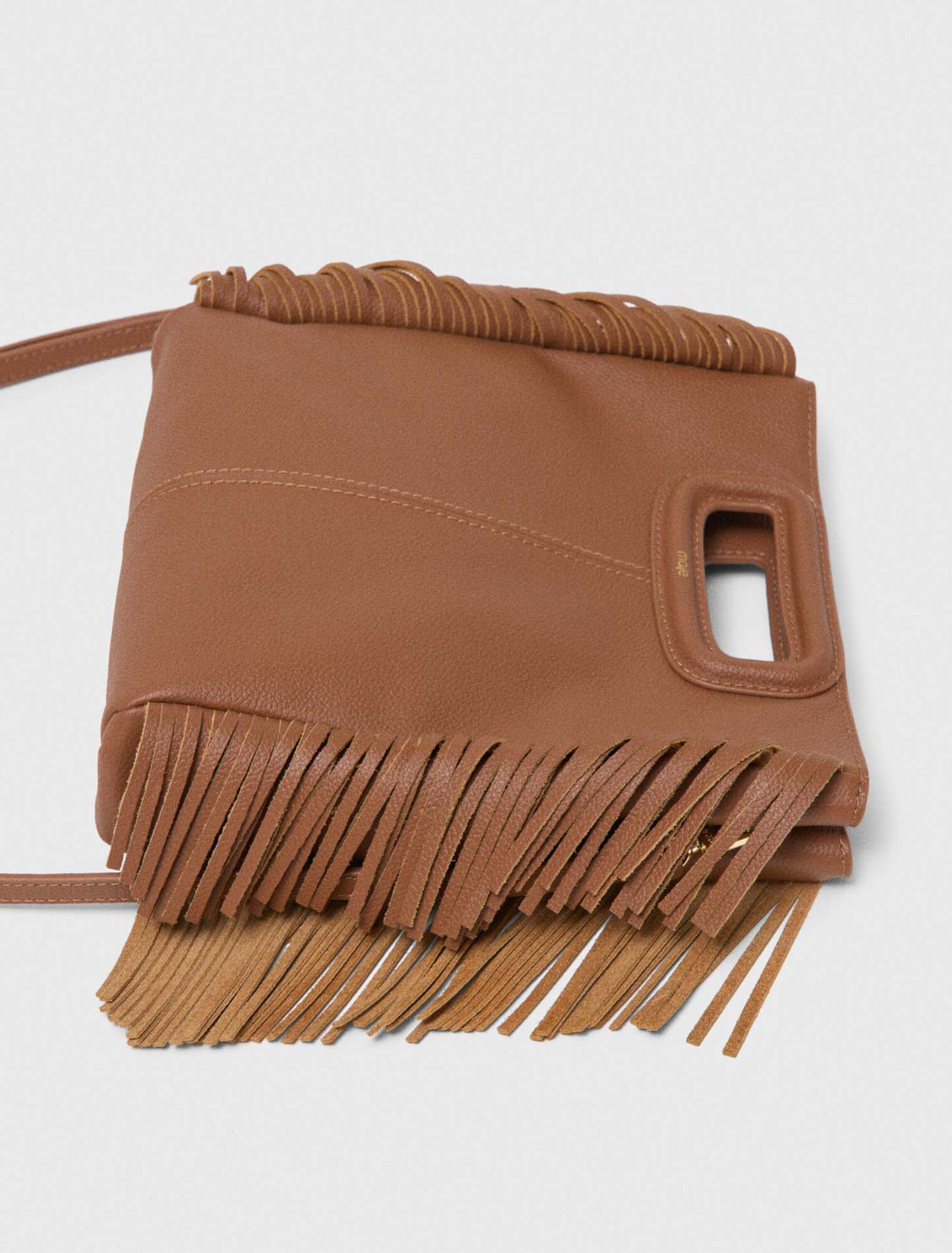 Grained leather M bag