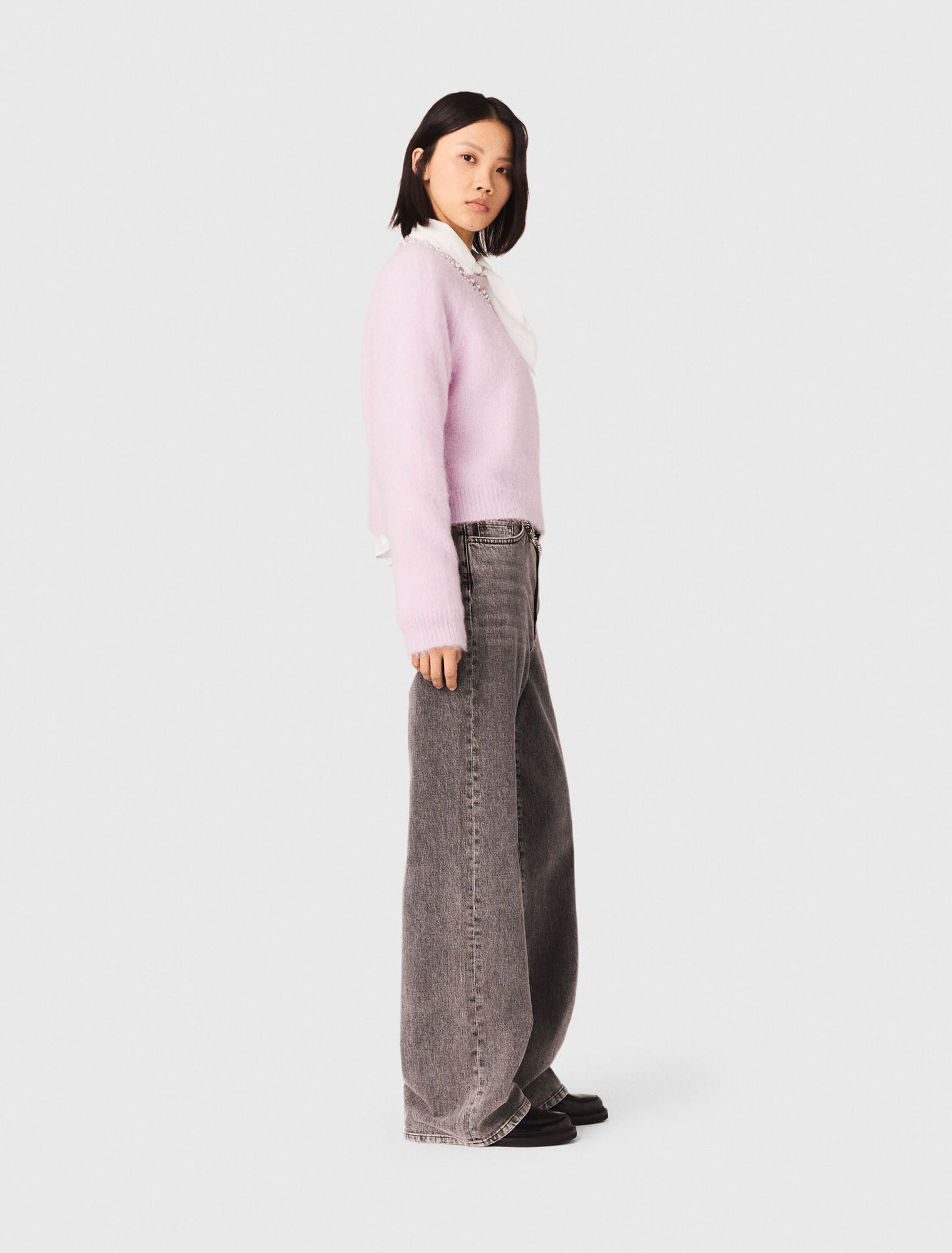 Removable jewel collar jumper