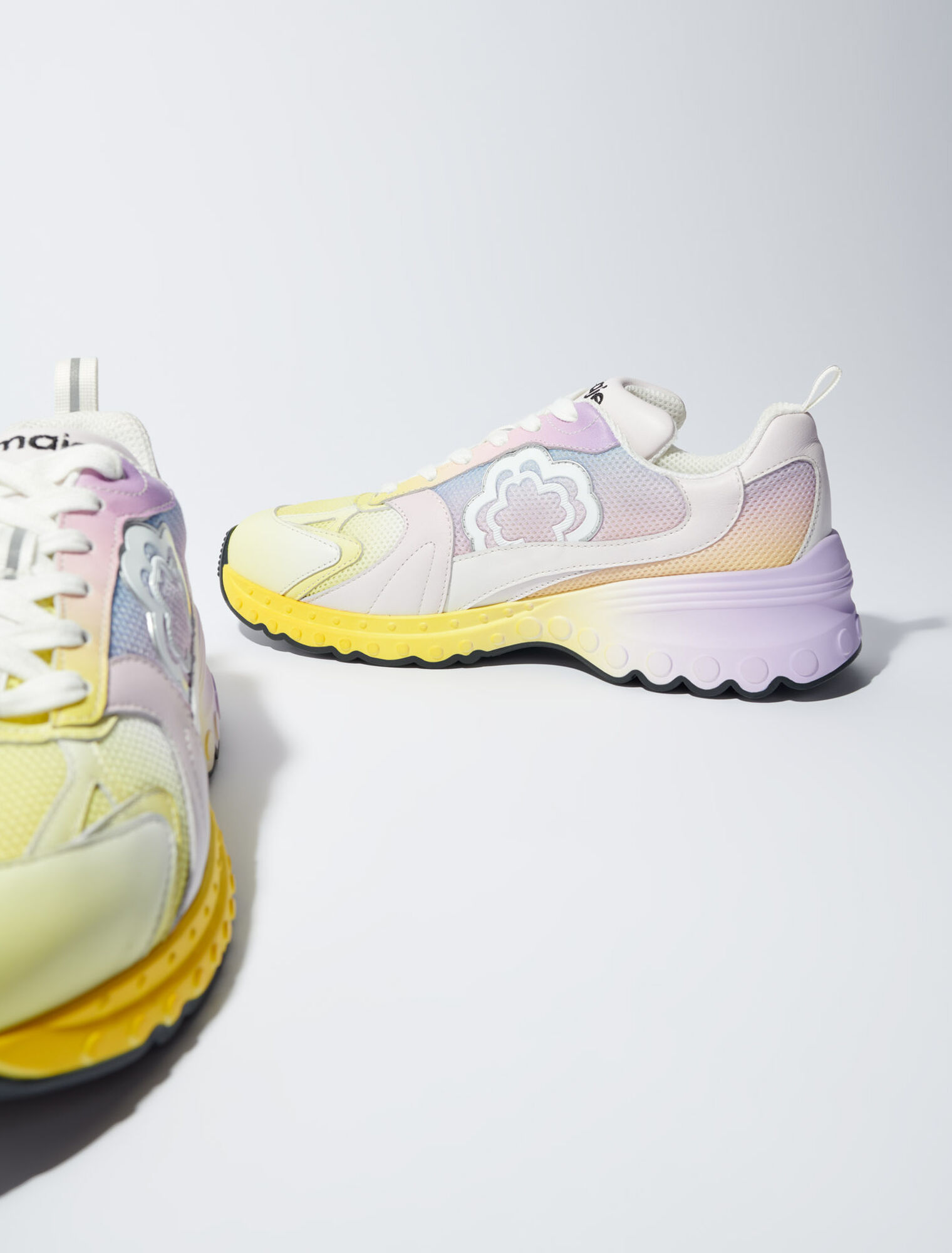 M Sneakers Gradient