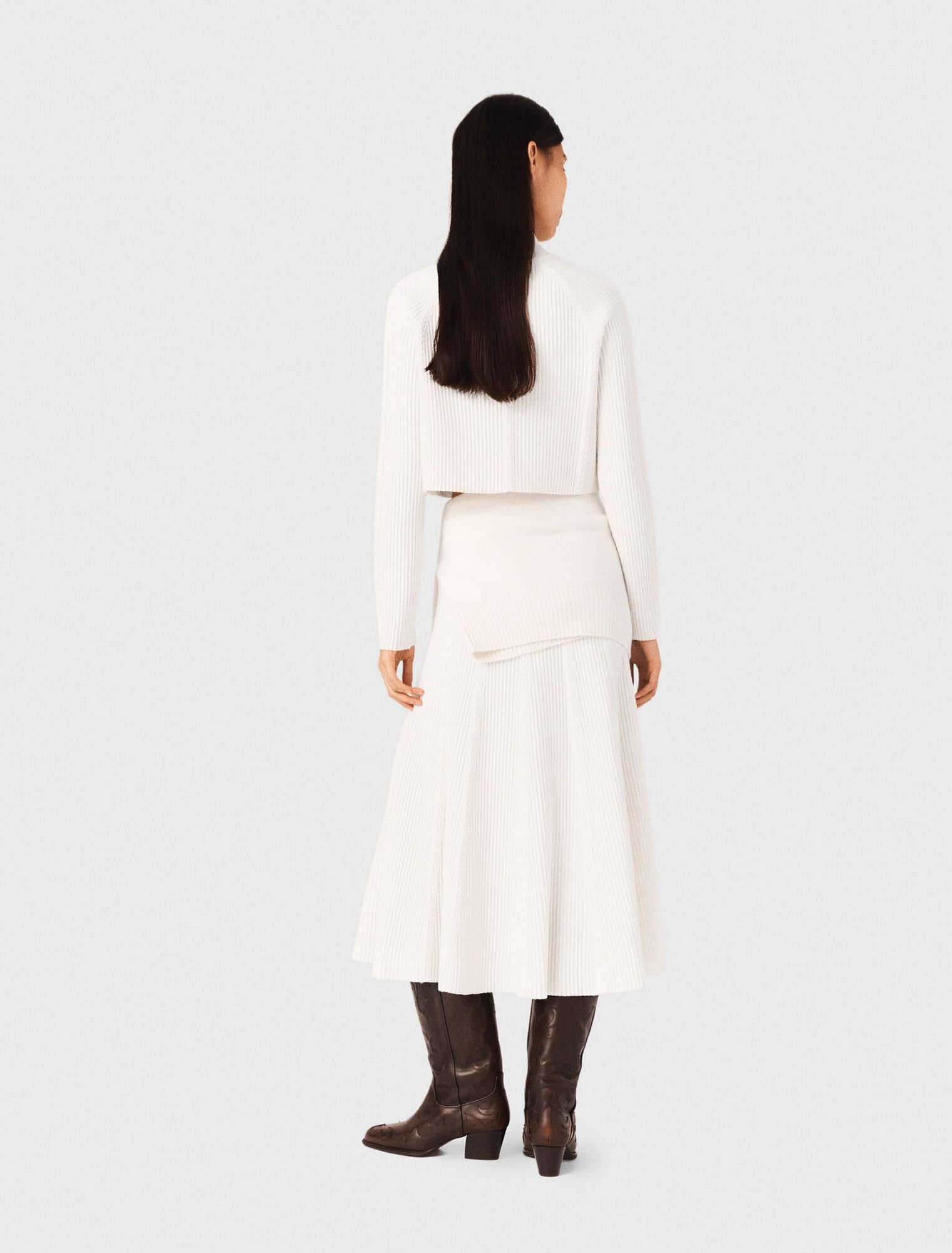 High-neck jumper