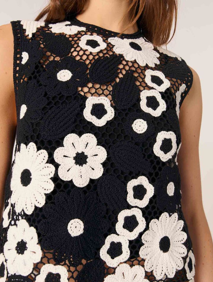 Floral crochet top