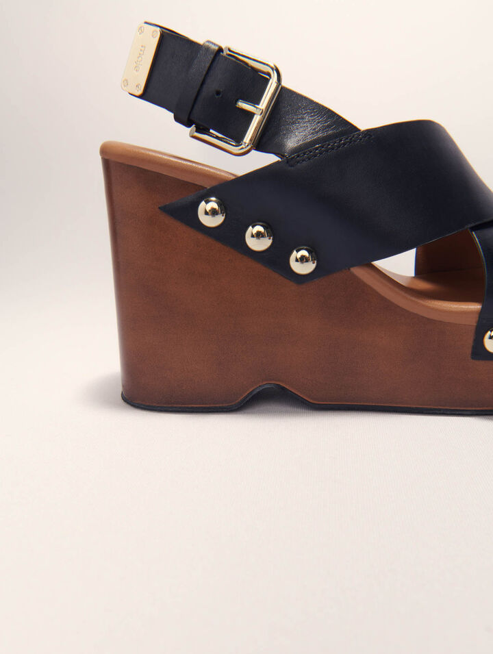 Leather platform sandals
