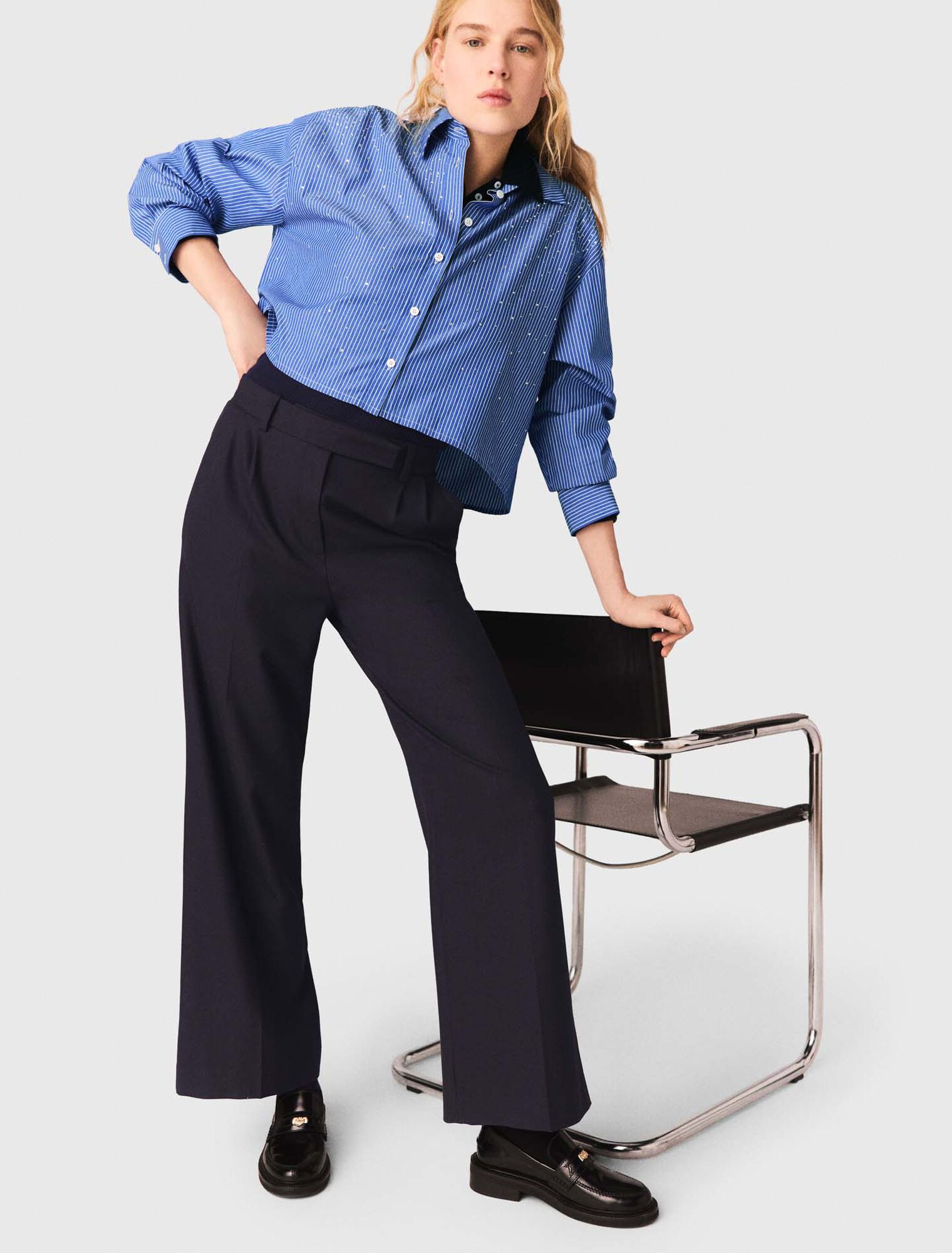 Wide-leg suit trousers
