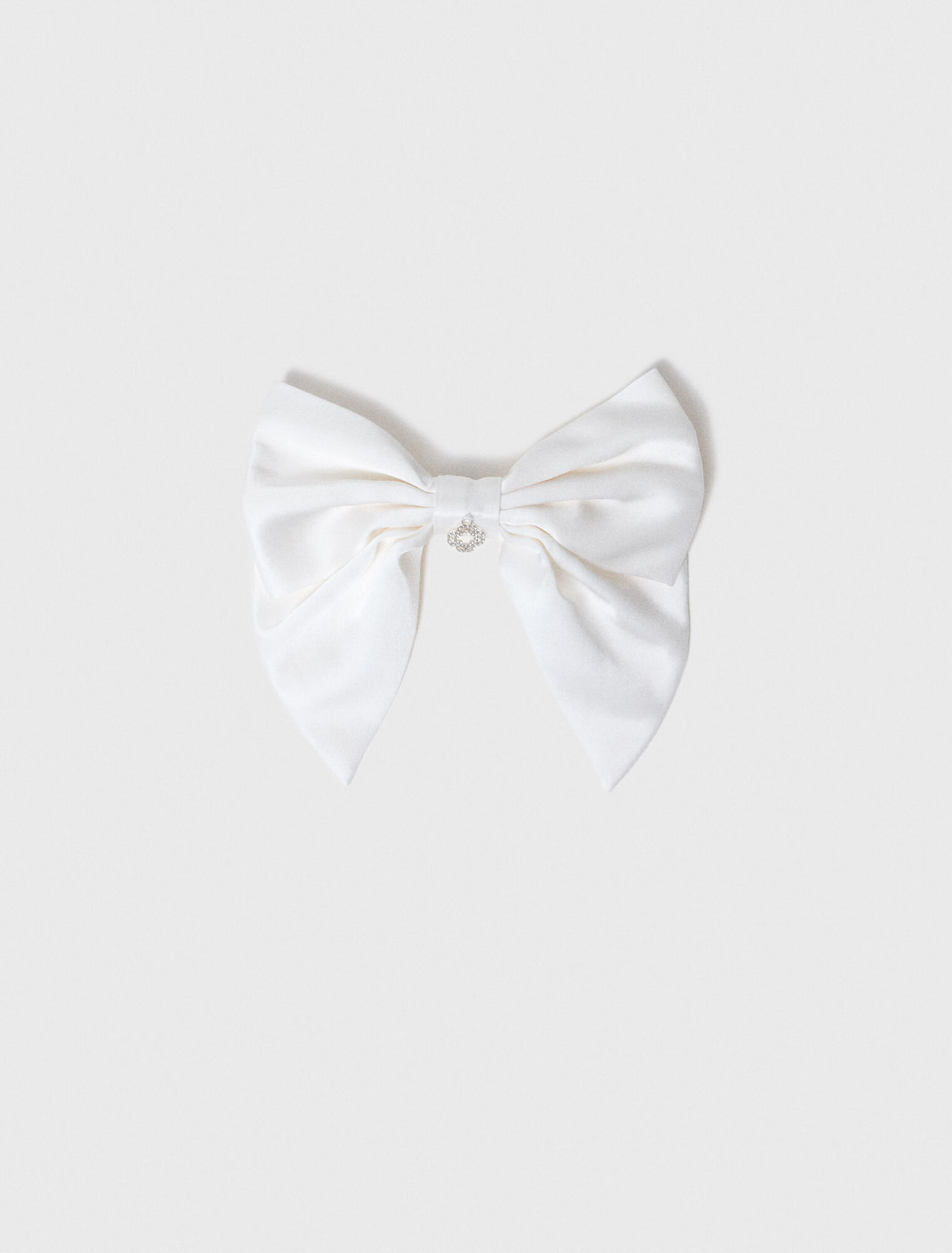 Satin-effect bow barrette