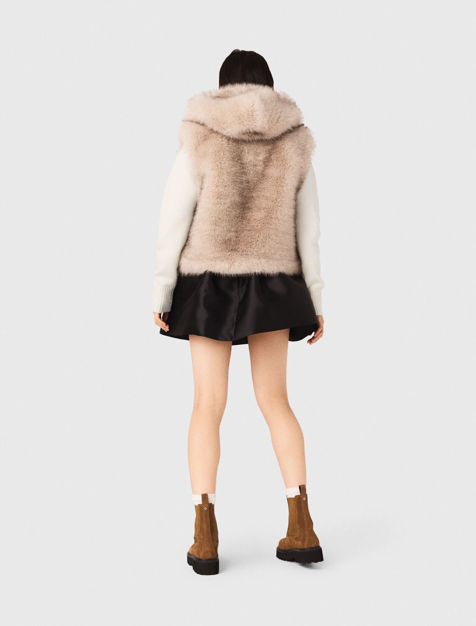 Short faux fur jacket