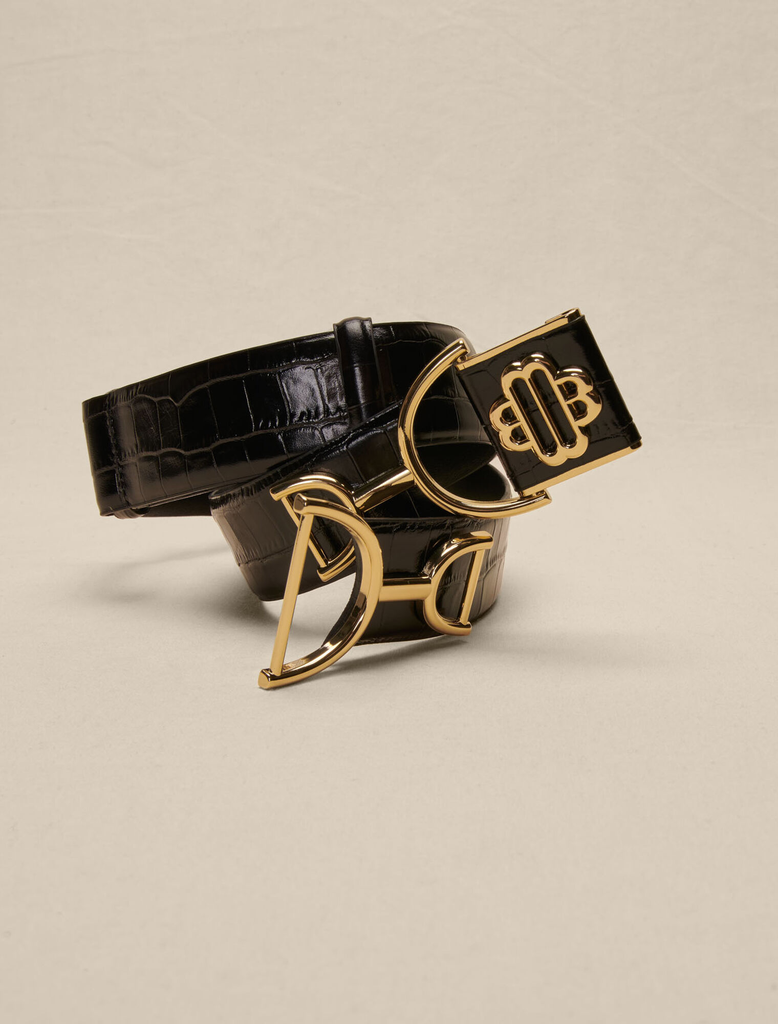 Wide smooth leather belt