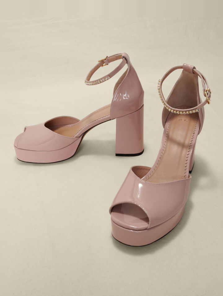 Patent leather heeled sandals