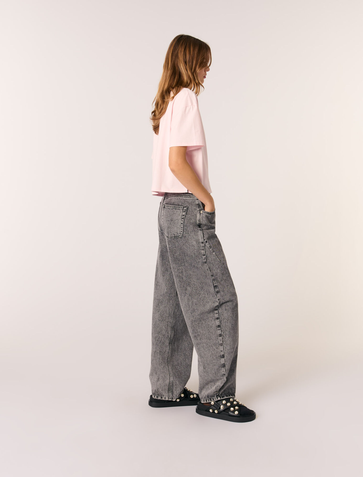 T-shirt with jewellery neck