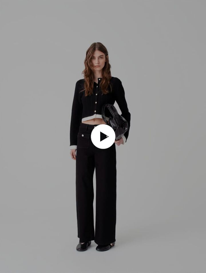 Straight-leg jeans with patch pockets