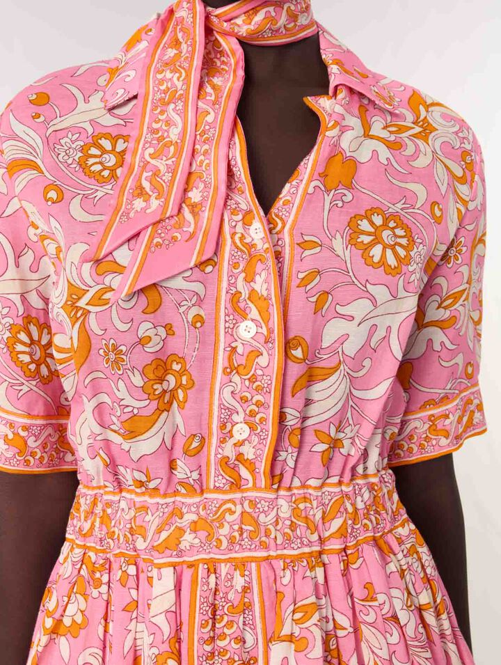 Short flowing patterned dress