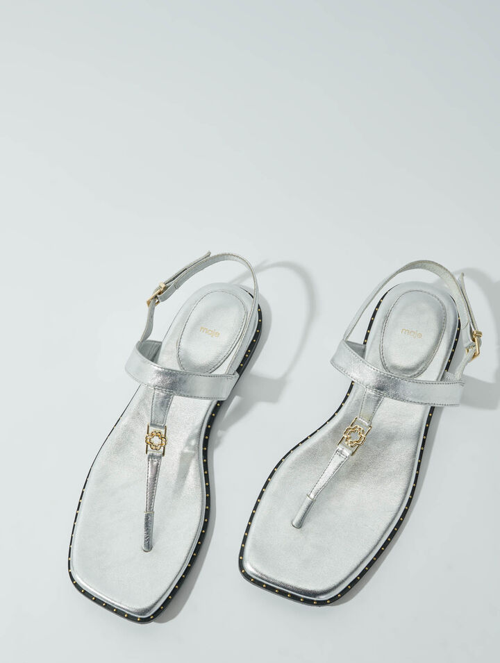Leather sandals with silver straps