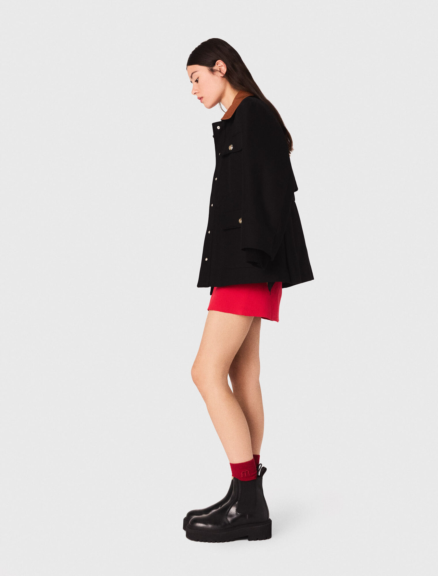 Parka with leather collar