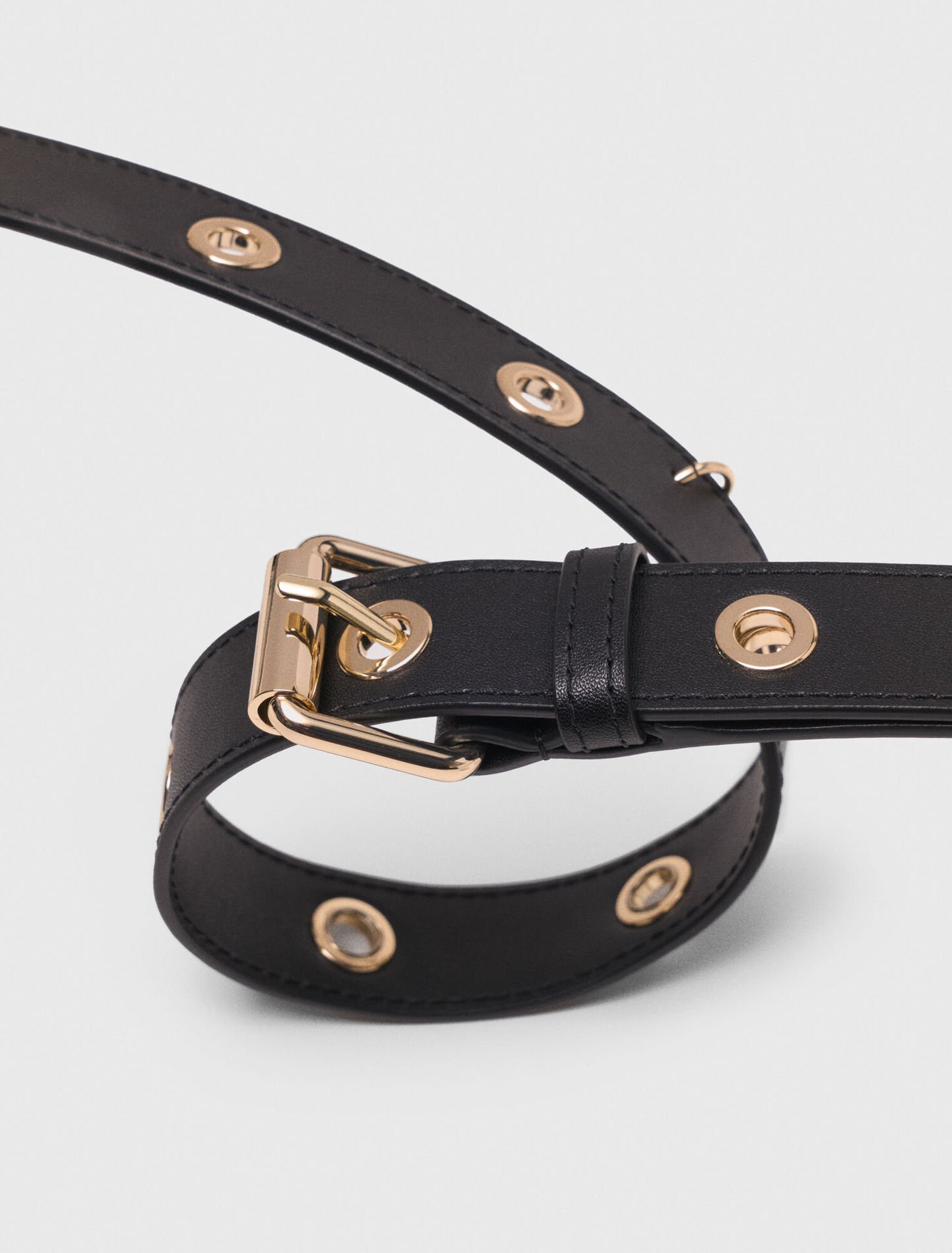 Leather strap with eyelets