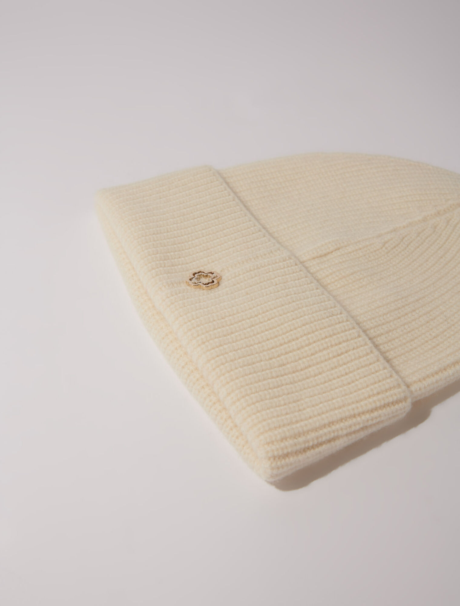 Wool and cashmere hat