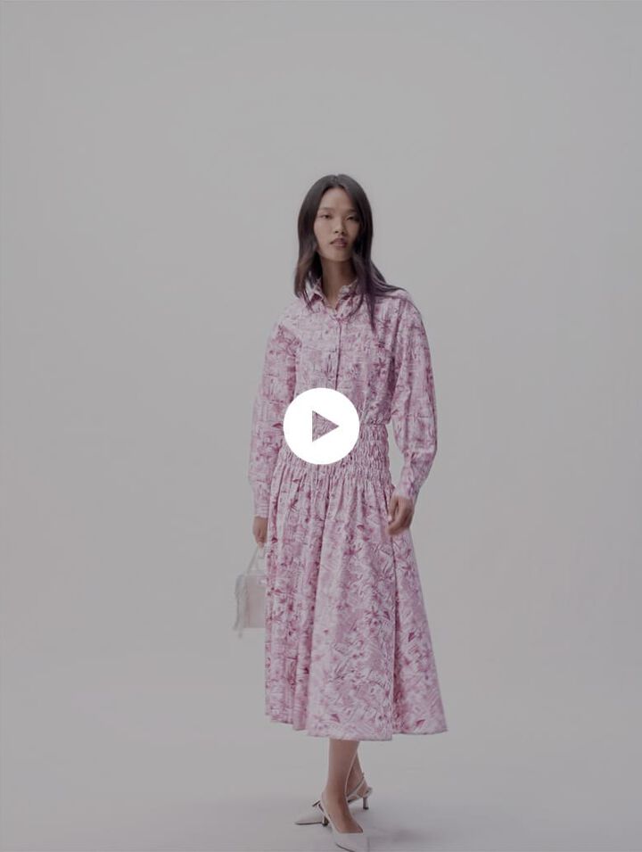 Elasticated smocked-waist skirt 