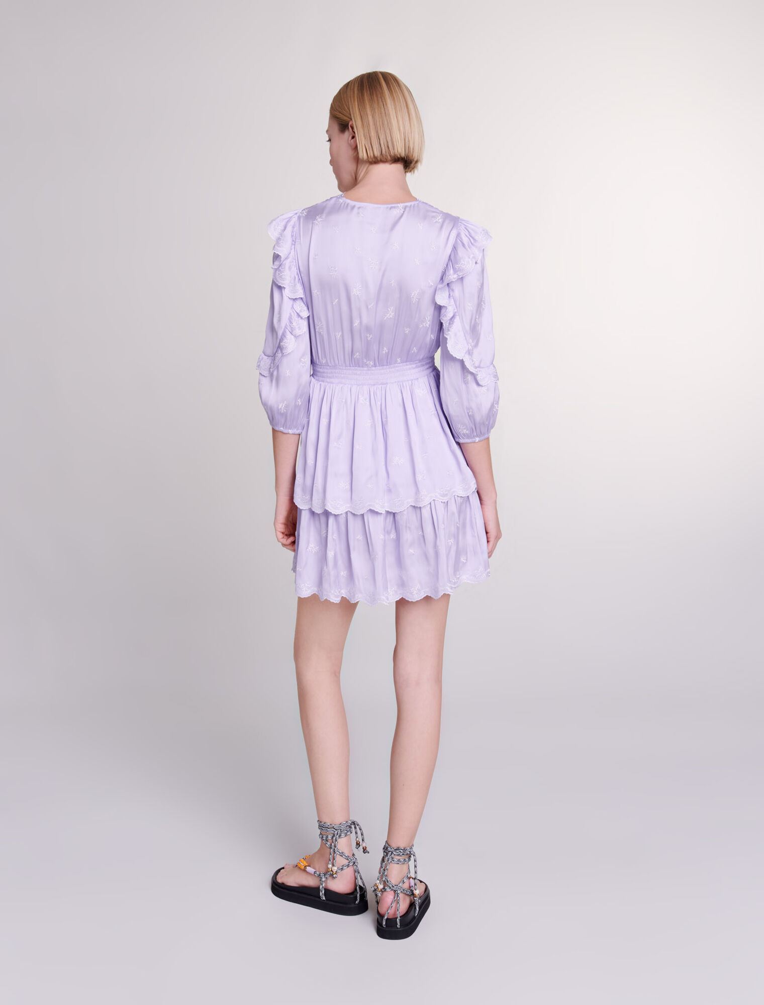 Short satin-look embroidered dress
