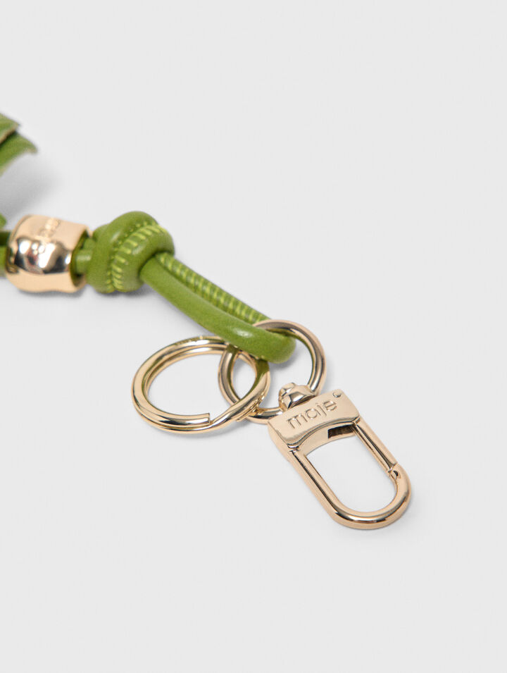 Flower charms with pearls