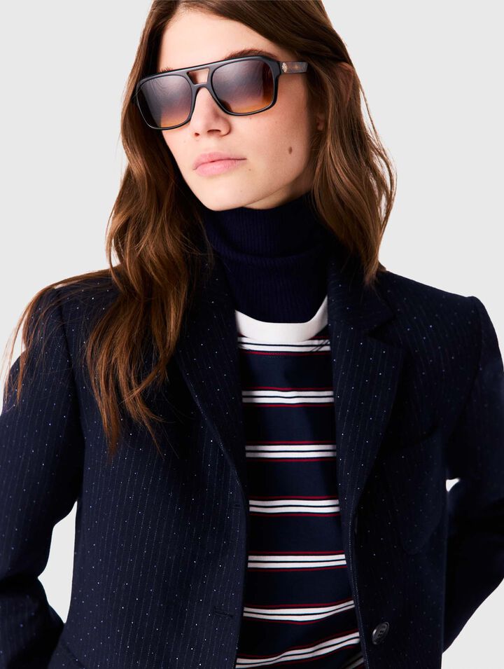 Cropped suit jacket
