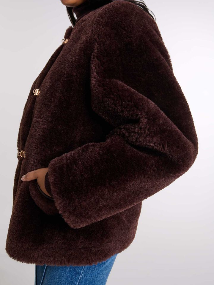 Short faux fur coat
