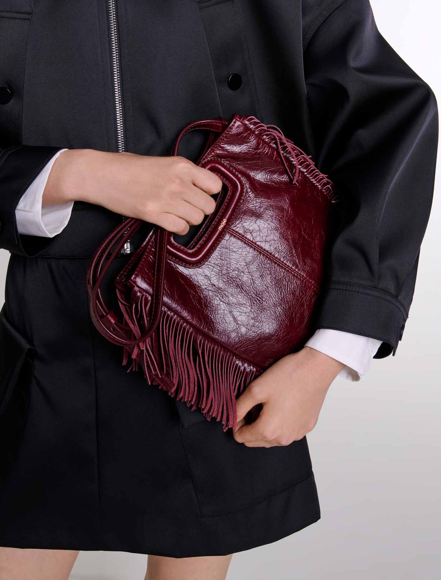 Crackled leather M bag